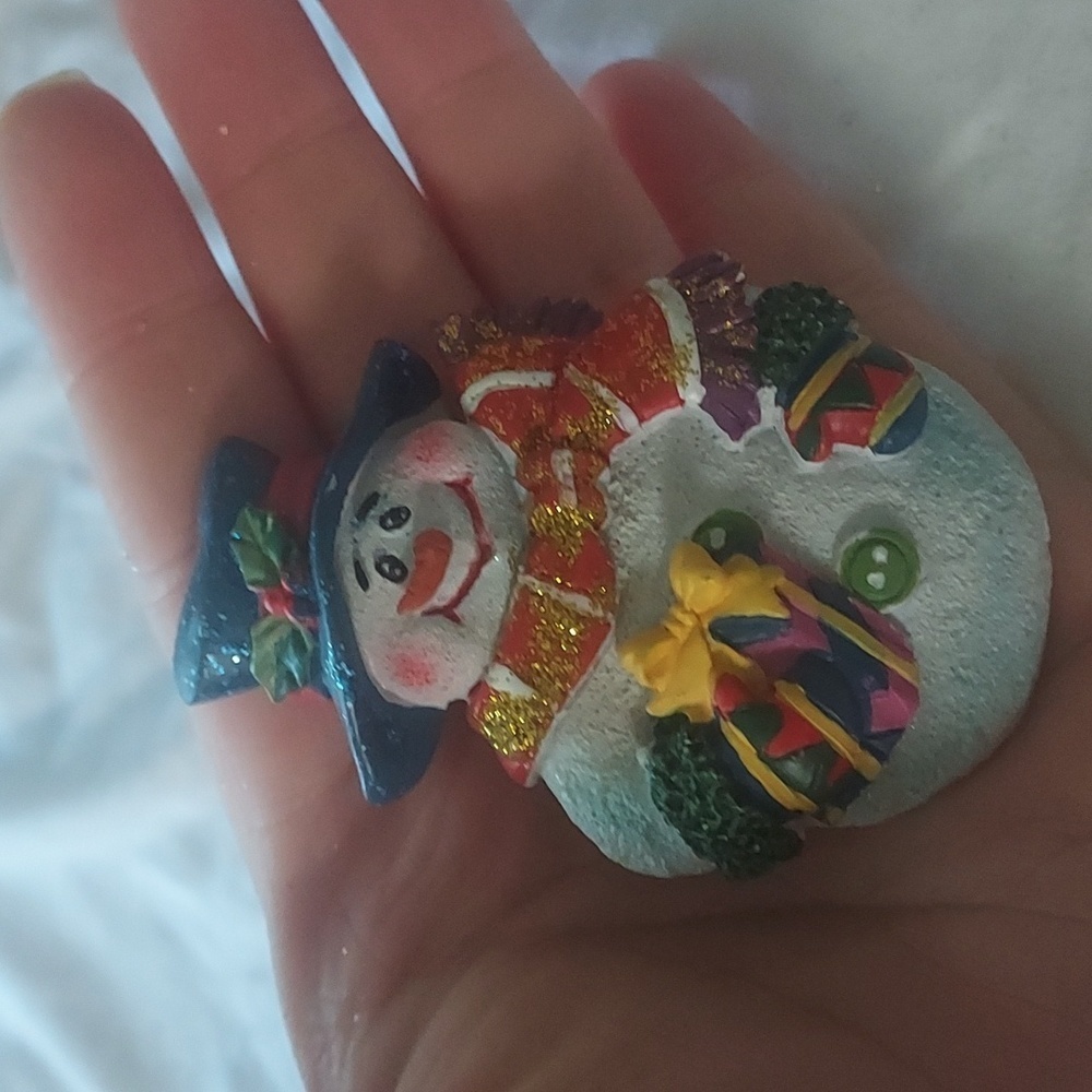 Vintage Holiday Snowman Christmas Magnet 2.5in Refrigerator Magnet